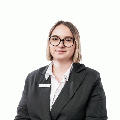 cr5_7697_marika_forster_renault.jpeg